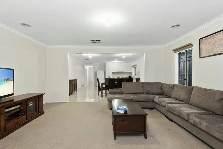 Fifth view of Homely house listing, 4 Kiora Avenue, Doreen VIC 3754