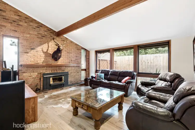 Second view of Homely house listing, 5 Millperra Court, Frankston VIC 3199
