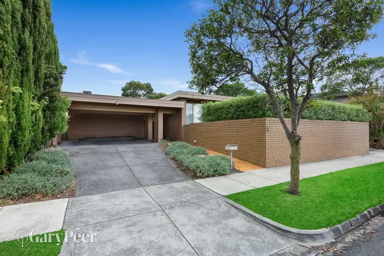 5 Kent Grove, Caulfield North VIC 3161