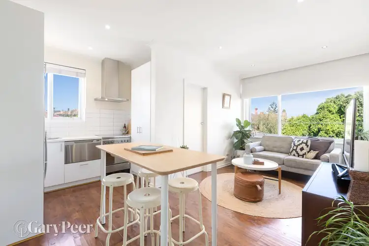 9/19 Ellesmere Road, Windsor VIC 3181