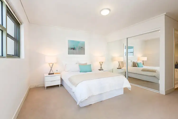 Second view of Homely apartment listing, 3/193 Royal Parade, Parkville VIC 3052
