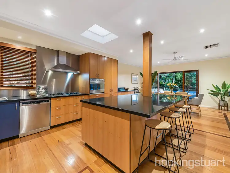 16 Mariemont Avenue, Beaumaris VIC 3193