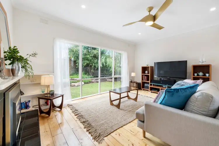 Third view of Homely house listing, 3 Stuart Close, Frankston VIC 3199