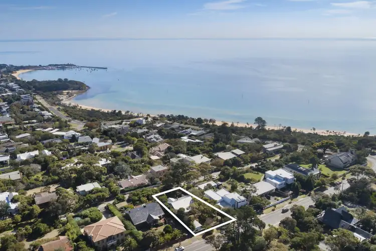 10 Beleura Hill Road, Mornington VIC 3931
