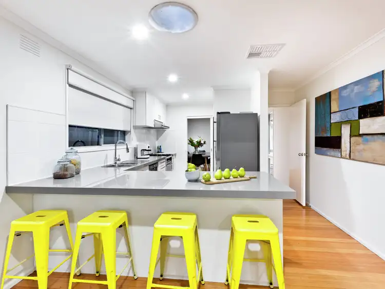 Sixth view of Homely house listing, 3 Wirrabara Court, Yallambie VIC 3085