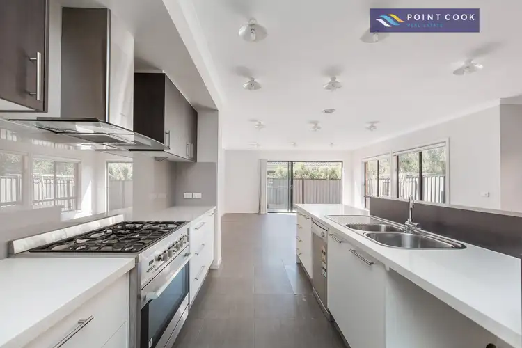 Sixth view of Homely townhouse listing, 2/31 May Gibbs Circle, Point Cook VIC 3030