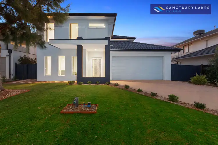 14 Fifth Avenue, Sanctuary Lakes VIC 3030