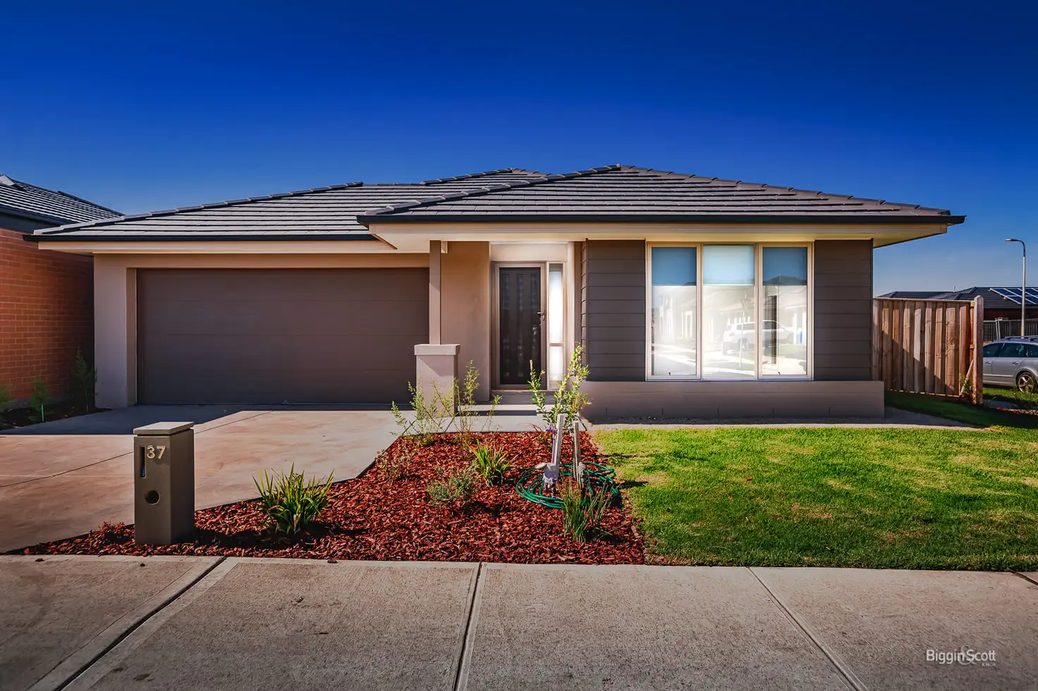 Main view of Homely house listing, 37 Mossey Crescent, Cranbourne East VIC 3977