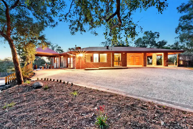 30 Scotts Angle Road, Wattle Glen VIC 3096