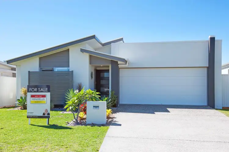 28 Maclamond Drive, Pelican Waters QLD 4551