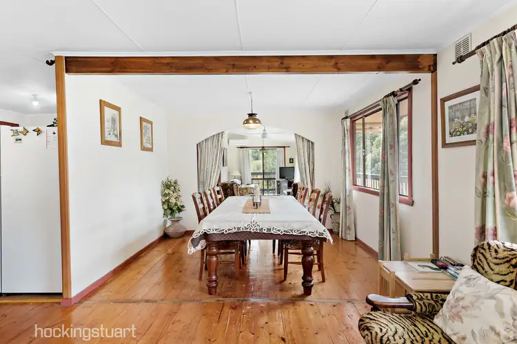 18 Leura Crescent, Rosebud VIC 3939