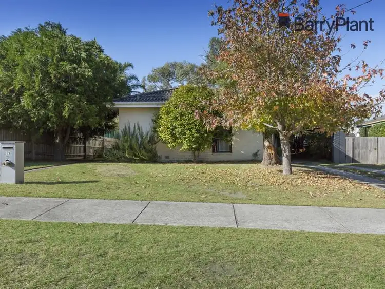 17 Richardson Drive