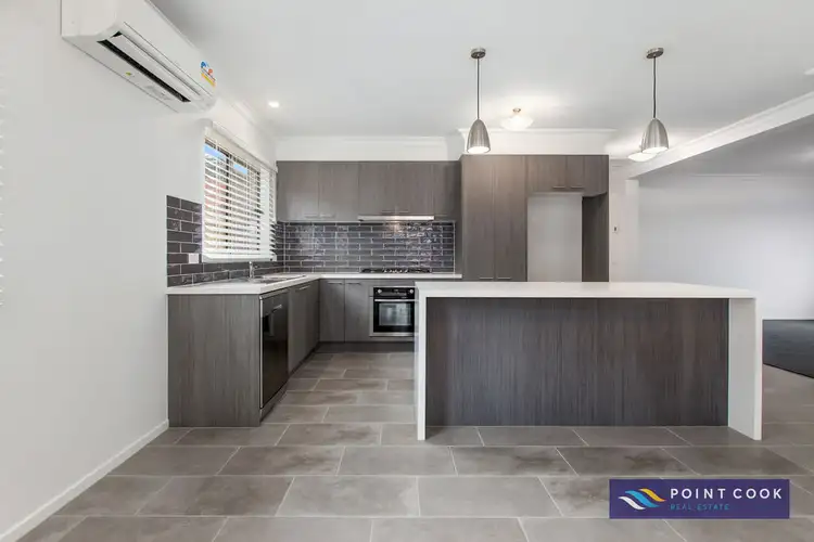 13 Bowral Avenue, Point Cook VIC 3030