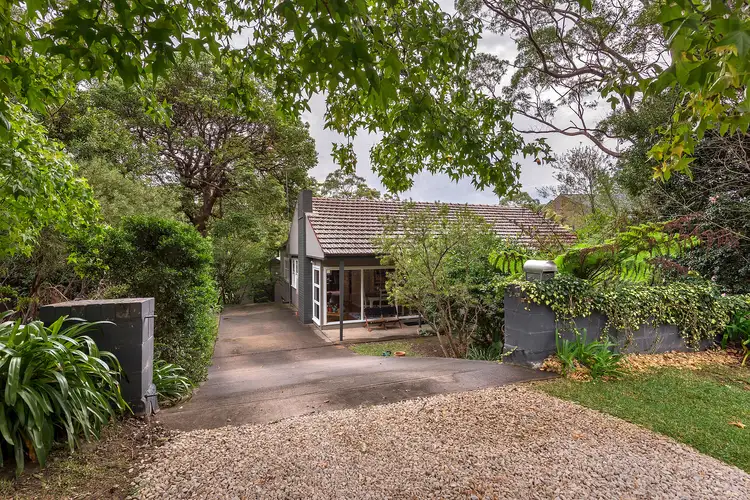 Second view of Homely house listing, 2 Meeks Crescent, Faulconbridge NSW 2776