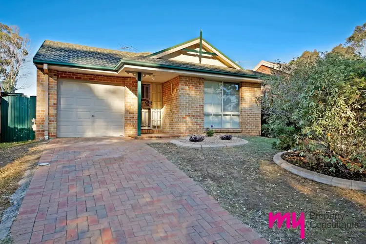 9 Baragil Mews, Mount Annan NSW 2567