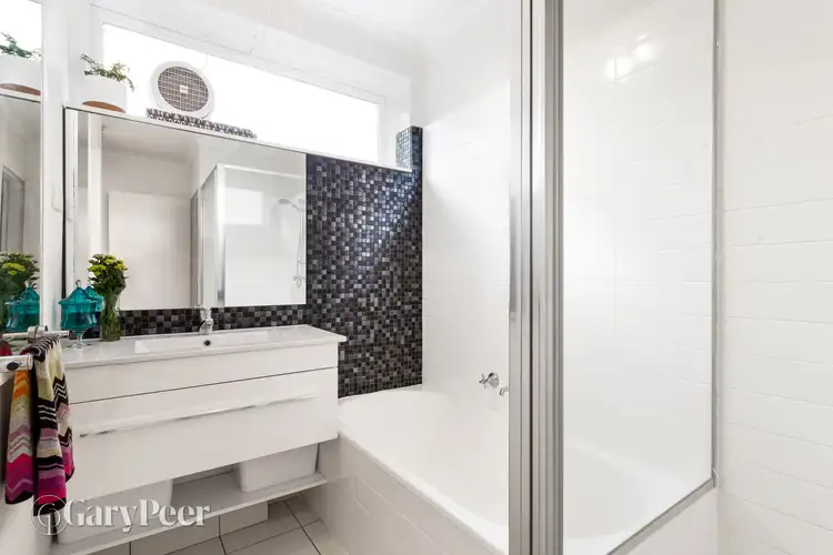 Sixth view of Homely apartment listing, 4/2 Hertford Street, St Kilda East VIC 3183