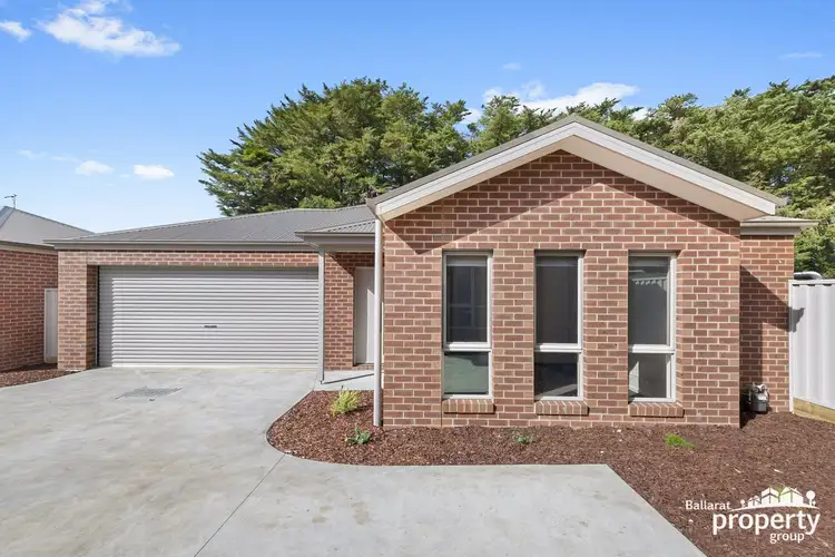 2/38 Vickers Street, Sebastopol VIC 3356