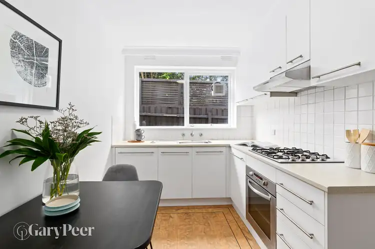 Third view of Homely apartment listing, 4/5 Walsh Street, Ormond VIC 3204