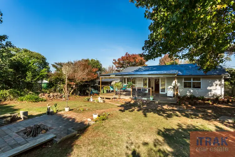 1 Durban Road, Emerald VIC 3782