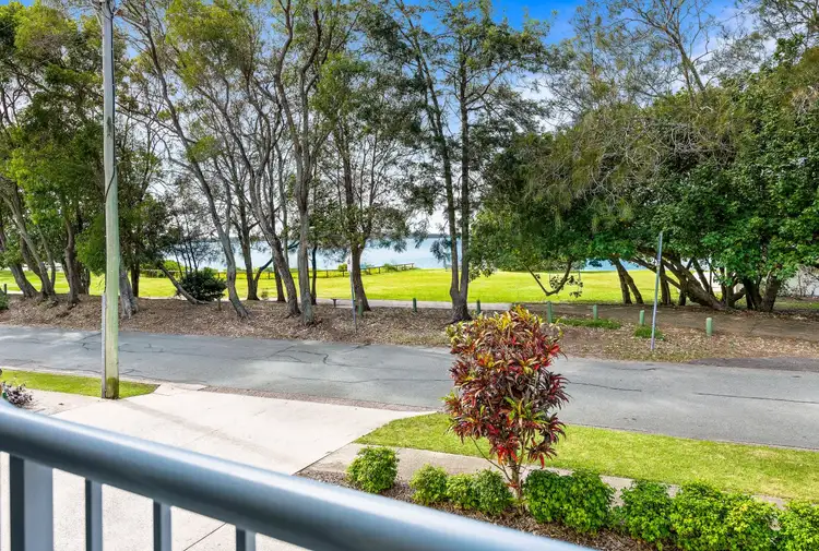 9/101 Esplanade, Golden Beach QLD 4551