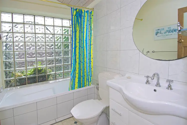 Fourth view of Homely house listing, 10 Davies Street, Newport VIC 3015