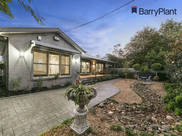 10 Allen Drive, Mount Eliza VIC 3930