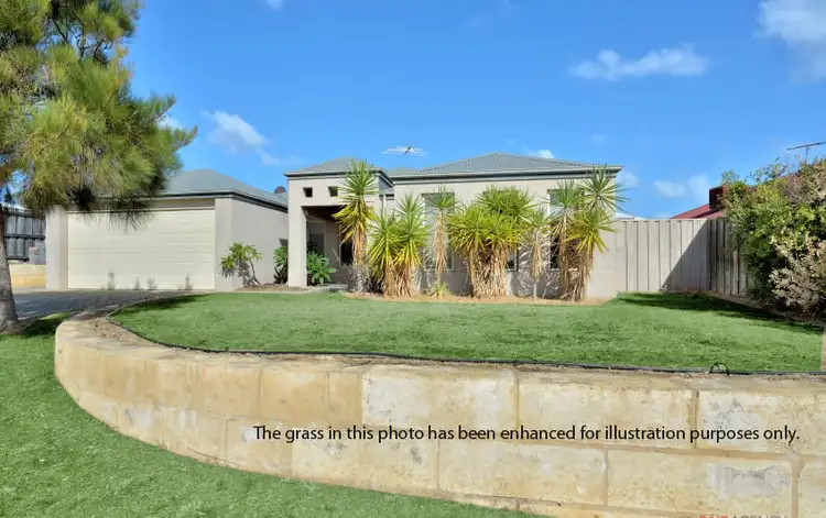 52 Buttercup Parkway, Halls Head WA 6210