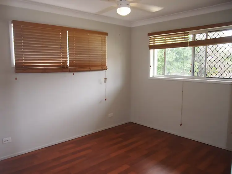 Fifth view of Homely semi-detached listing, 2/39 Shirley Street, Southport QLD 4215