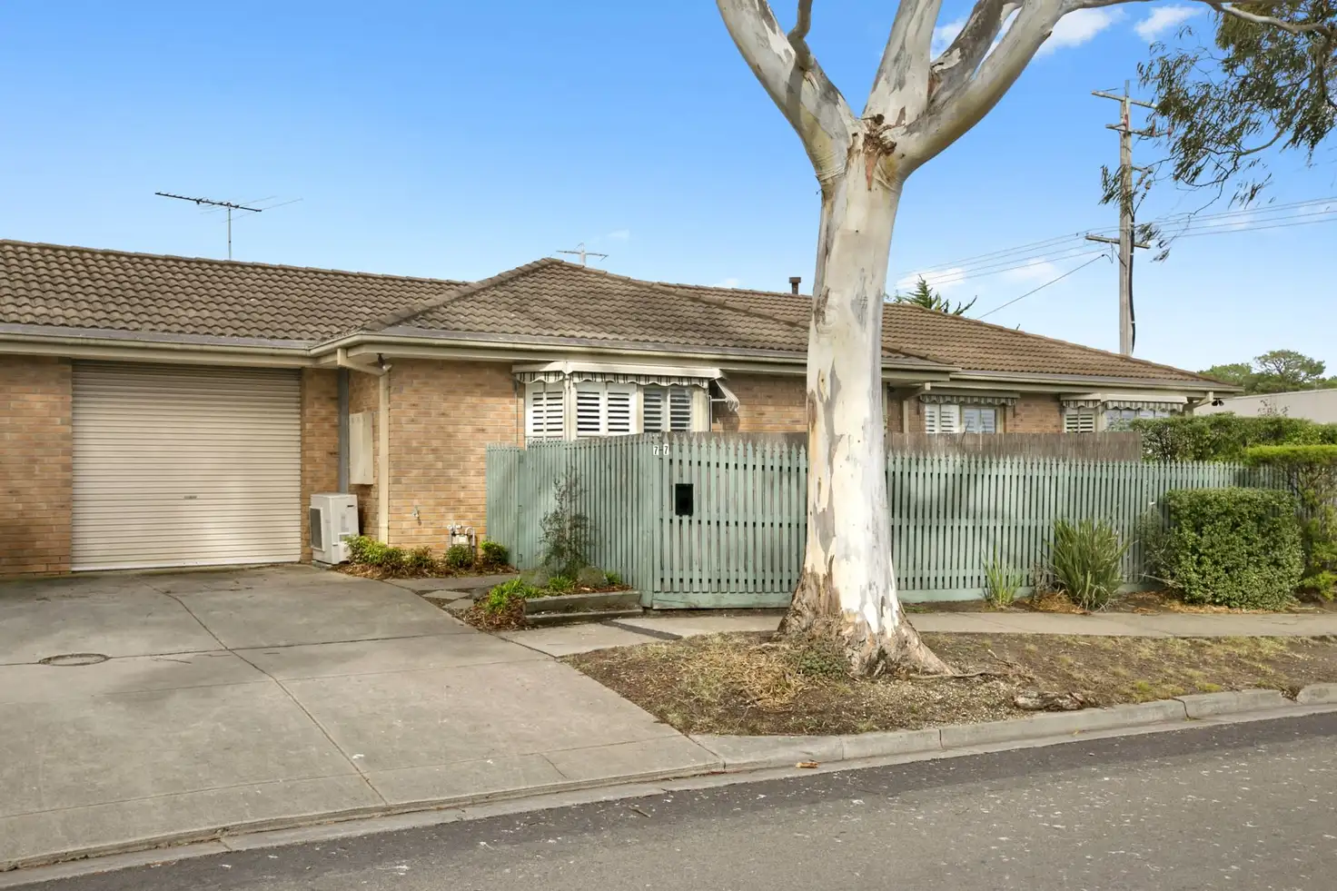 Main view of Homely unit listing, 77 Canadian Bay Road, Mount Eliza VIC 3930