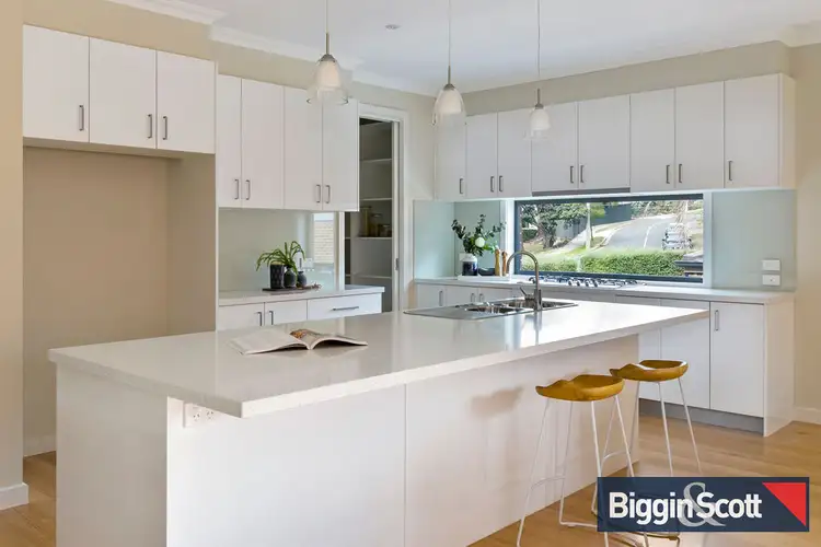 Fifth view of Homely house listing, 2 Endeavour Street, Mitcham VIC 3132