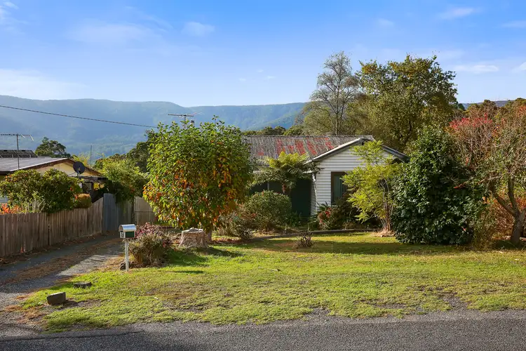 11 Wylie Street, Wesburn VIC 3799