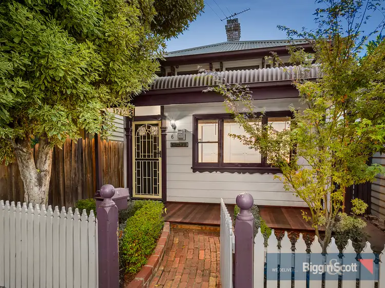 6 Hopetoun Street, Kensington VIC 3031