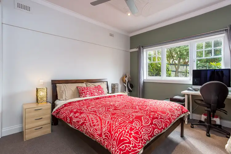 Fifth view of Homely house listing, 8 Orrong Avenue, Frankston VIC 3199