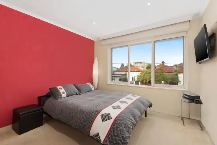 Fourth view of Homely apartment listing, 4/44 Gourlay  Street, St Kilda East VIC 3183