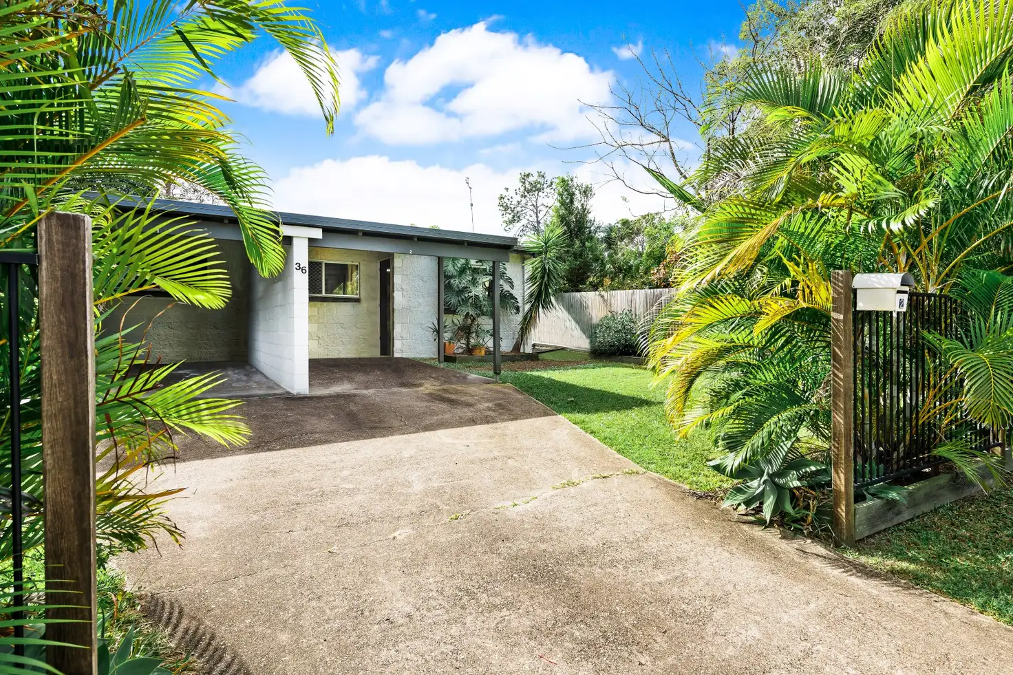 Main view of Homely unit listing, 2/36 Osprey Street, Caloundra QLD 4551