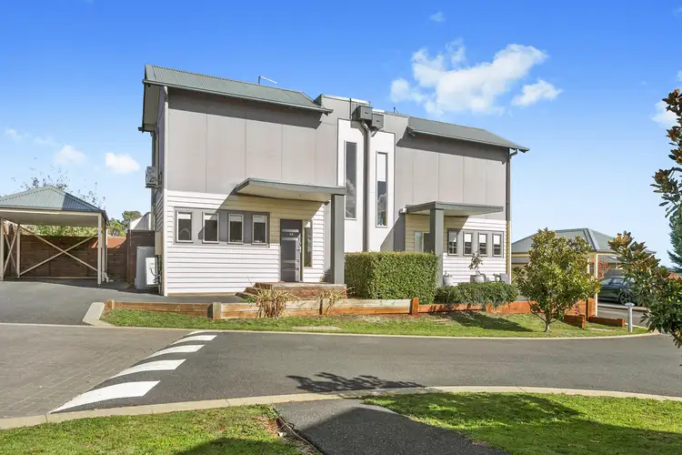 9/34 Smith Street, Daylesford VIC 3460