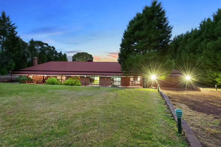 236 Seventh Avenue, Eden Park VIC 3757