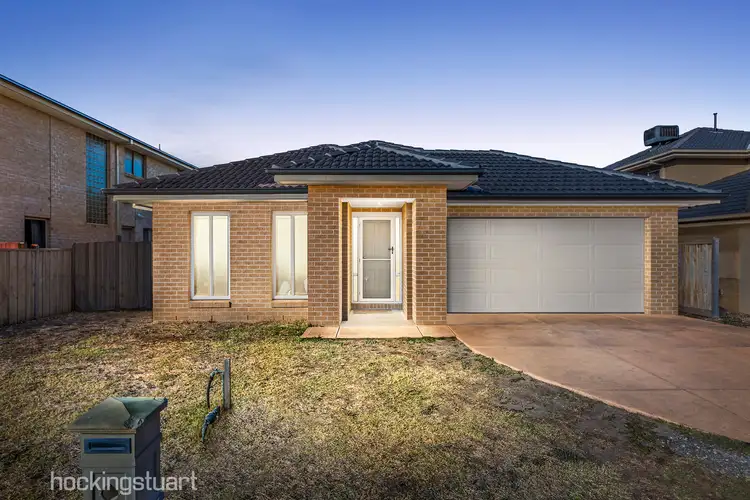 23 The Esplanade, Sanctuary Lakes VIC 3030
