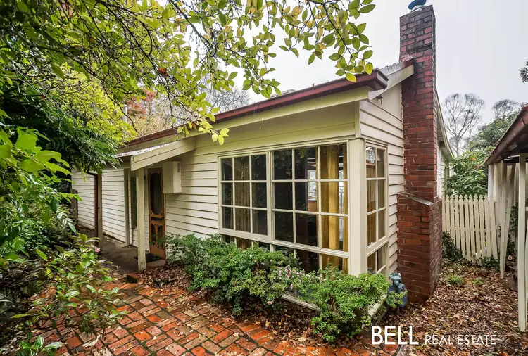 8 Locarno Avenue, Kallista VIC 3791