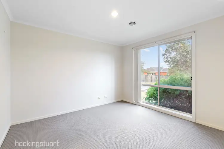 Fifth view of Homely house listing, 7 Bolt Place, Sunbury VIC 3429