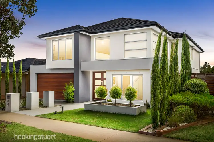 28 Coastal Promenade, Sanctuary Lakes VIC 3030