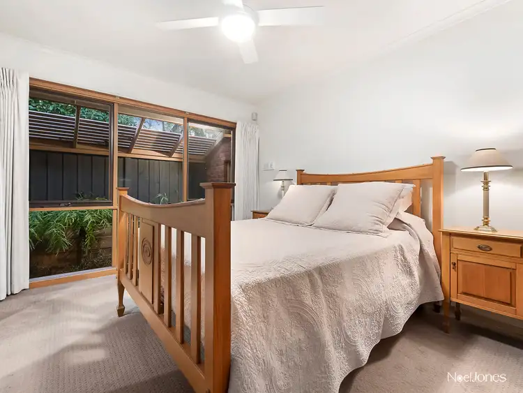 Fifth view of Homely house listing, 10 Verdale Close, Mitcham VIC 3132