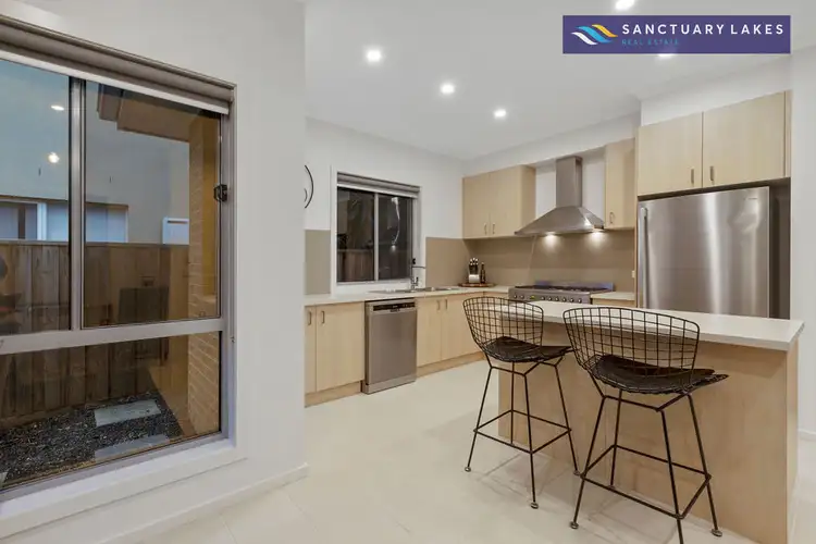 Fifth view of Homely house listing, 5 Staten Way, Sanctuary Lakes VIC 3030