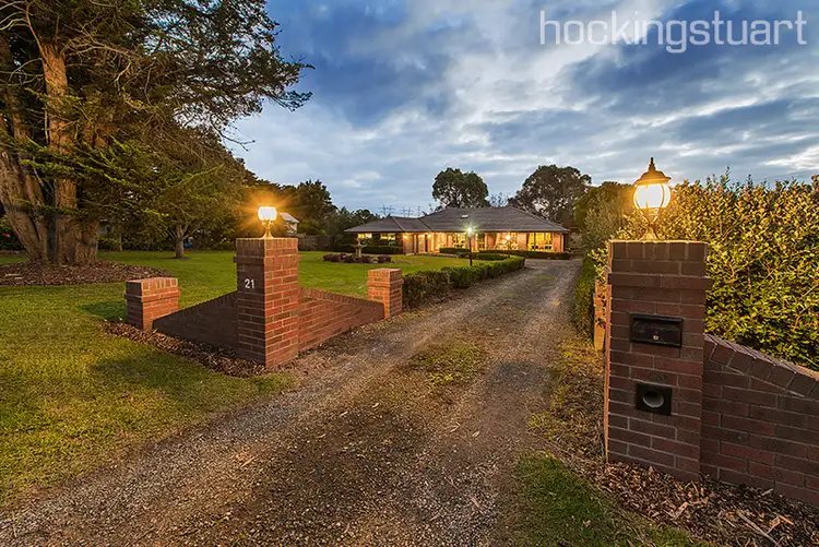 21-23 Jacques Road, Narre Warren North VIC 3804