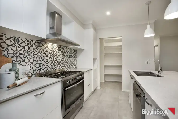 Fifth view of Homely house listing, 5 Mernoo Avenue, Clyde North VIC 3978