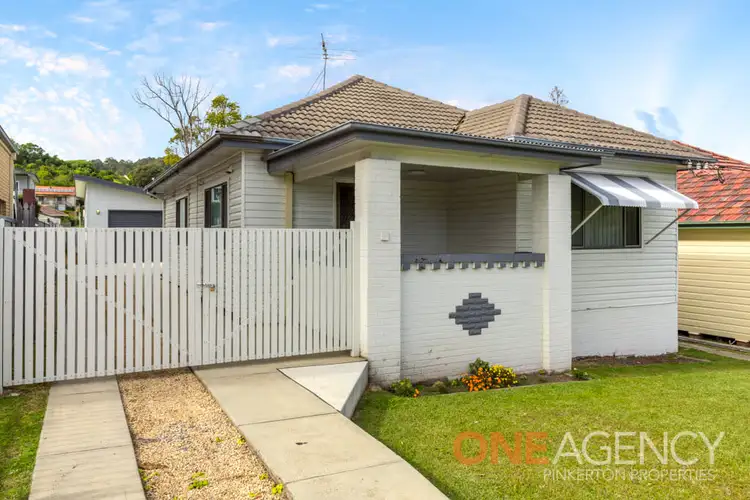 8 Barford Street, Speers Point NSW 2284