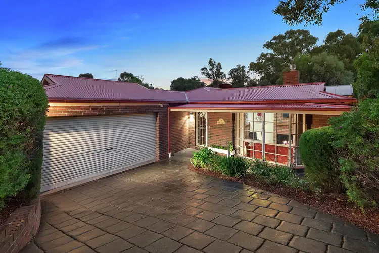 31 Kelway Crescent, Eltham North VIC 3095