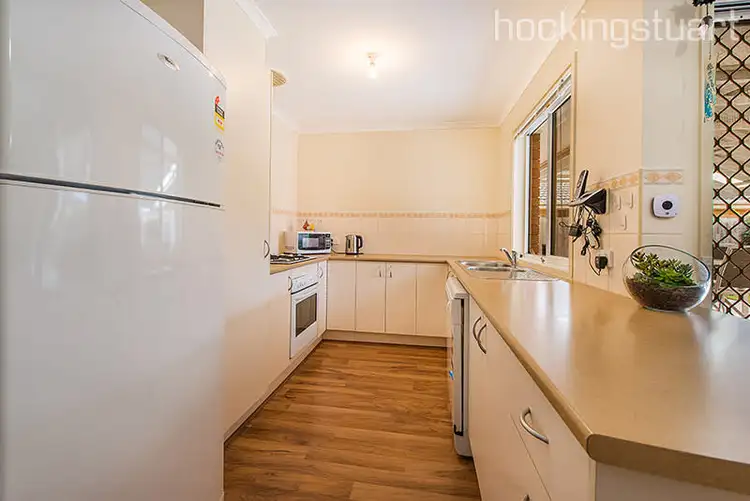 Fifth view of Homely house listing, 10 Kate Elizabeth Avenue, Berwick VIC 3806