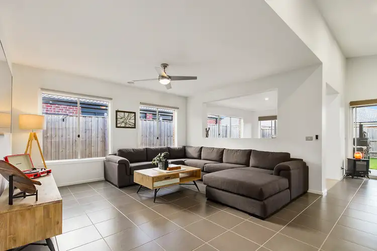 Second view of Homely house listing, 10 Jazz Court, Pakenham VIC 3810