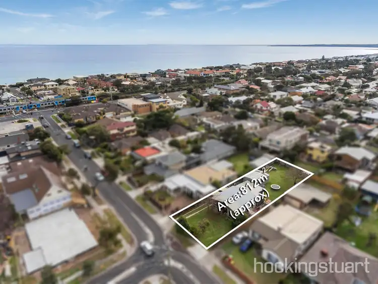 13 Lochiel Avenue, Edithvale VIC 3196